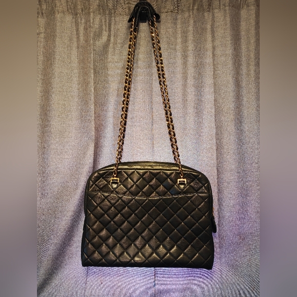 Chanel Black Quilted Dome Bag - Picture 1 of 16